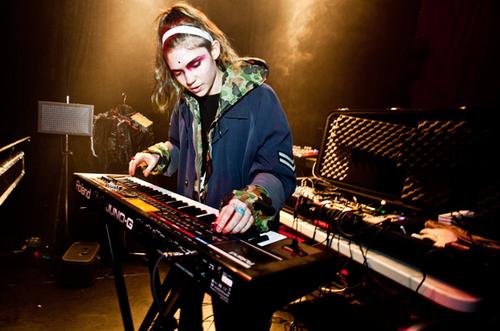 Grimes+live