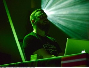 ENTREVISTA: FRITZ KALKBRENNER 