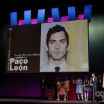 PACO LEÓN DESLUMBRA EN EL FESTIVAL DE CINE DE MÁLAGA RECIBIENDO EL PRIMER PREMIO PÓSTUMO EN VIDA